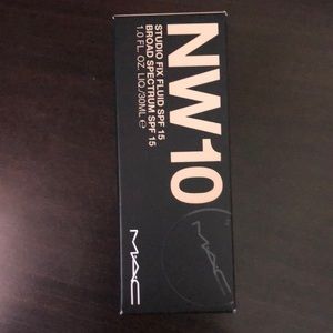 MAC Studio Fix Fluid NW10